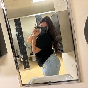 Meet your Posher, Milo